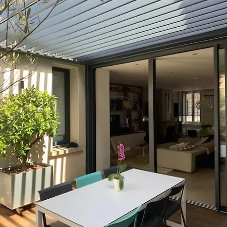Вилла Maison Contemporaine Plein Centre Piscine &jacuzzi Тулуза