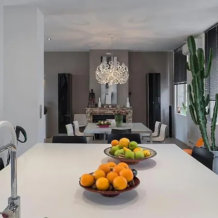 Вилла Maison Contemporaine Plein Centre Piscine &jacuzzi *